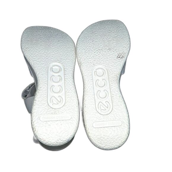 ECCO Women ECCO Women\'s Light Gray Flowt Wedge Sandals NWOT Size 41 EU, 10.5 US
